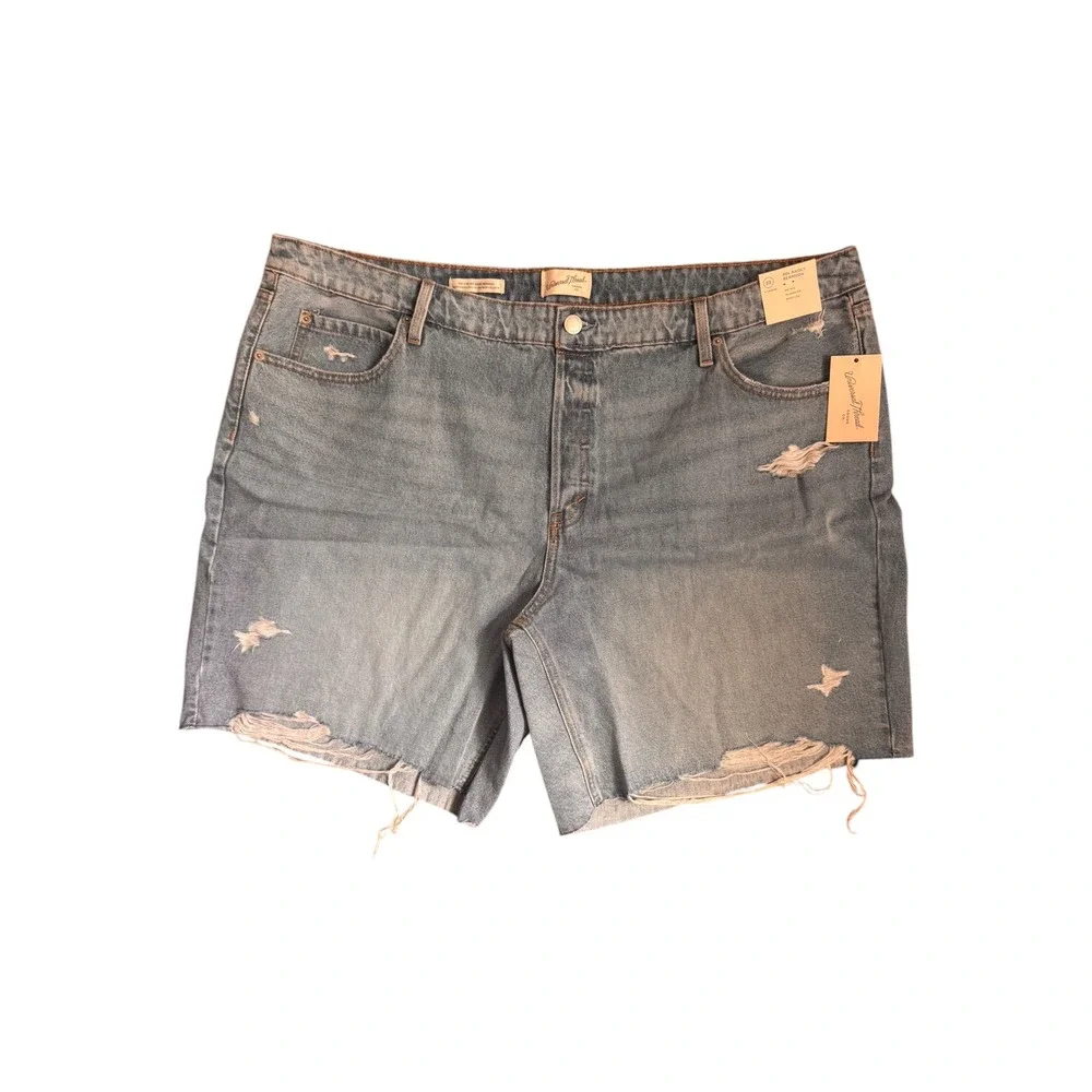 Universal Thread Womens 90s Baggy Bermuda Shorts Light Wash Distressed Denim 22